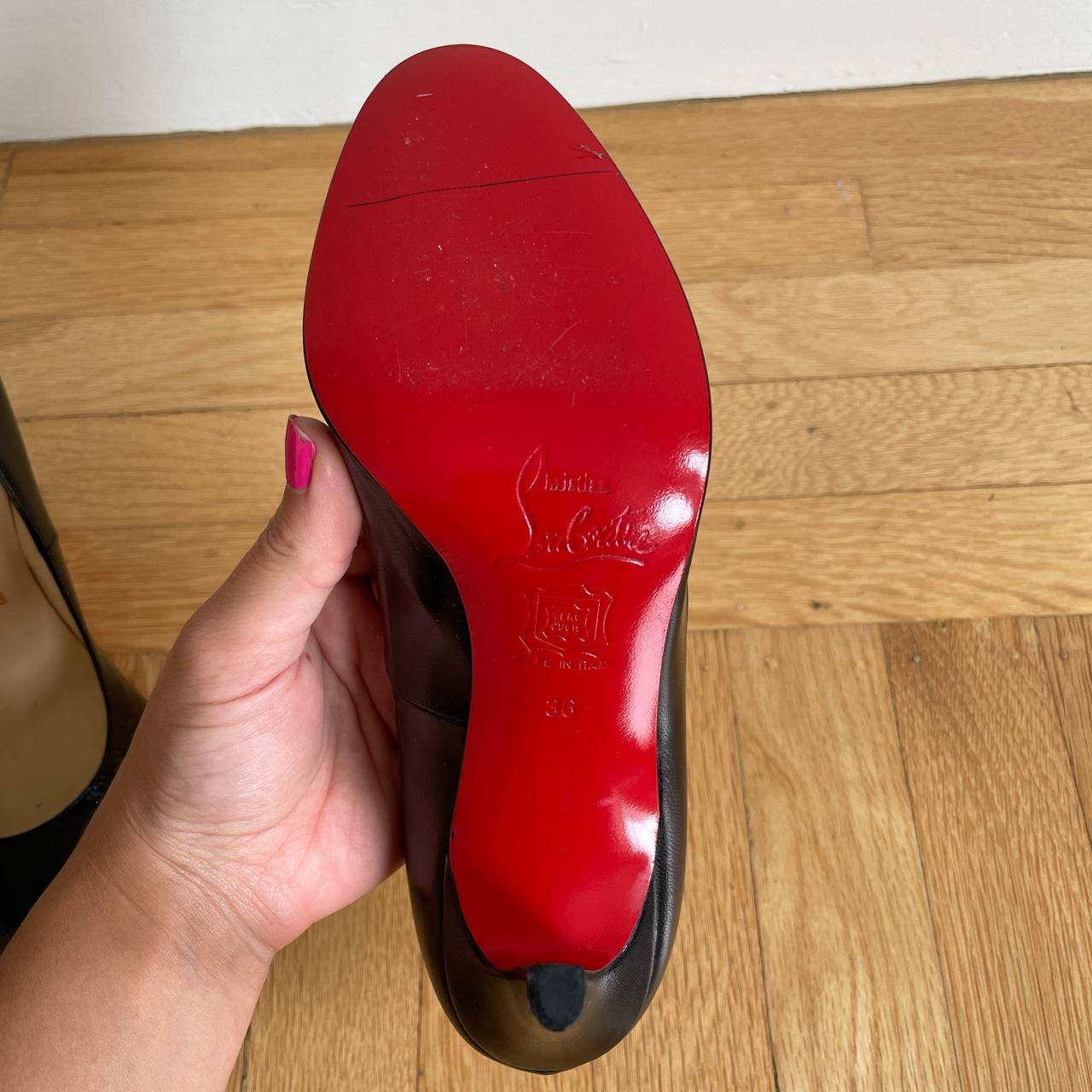 These Christian Louboutins are in amazing condition - Depop