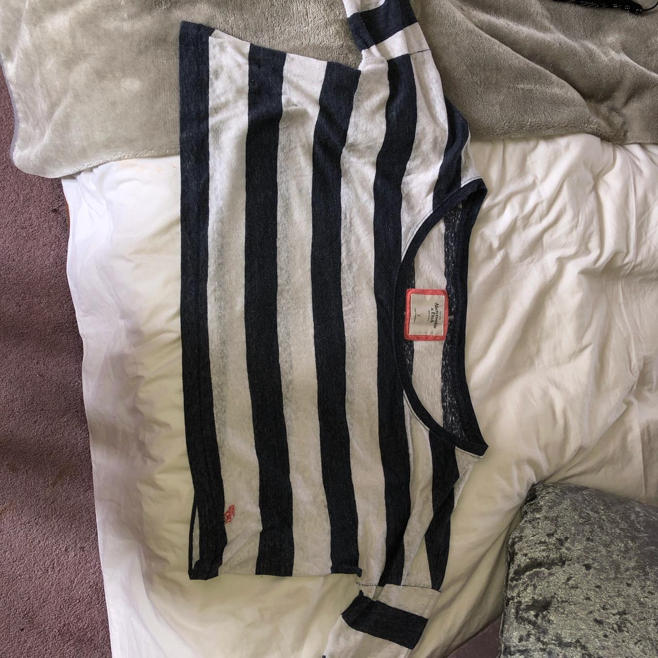 abercrombie&fitch blue and white striped crop... - Depop