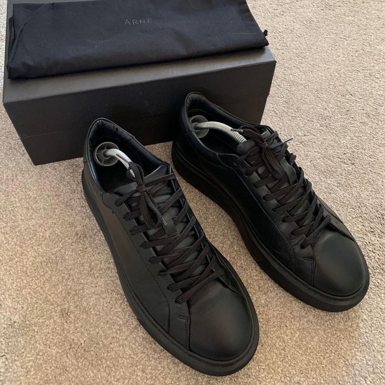 arne black trainers