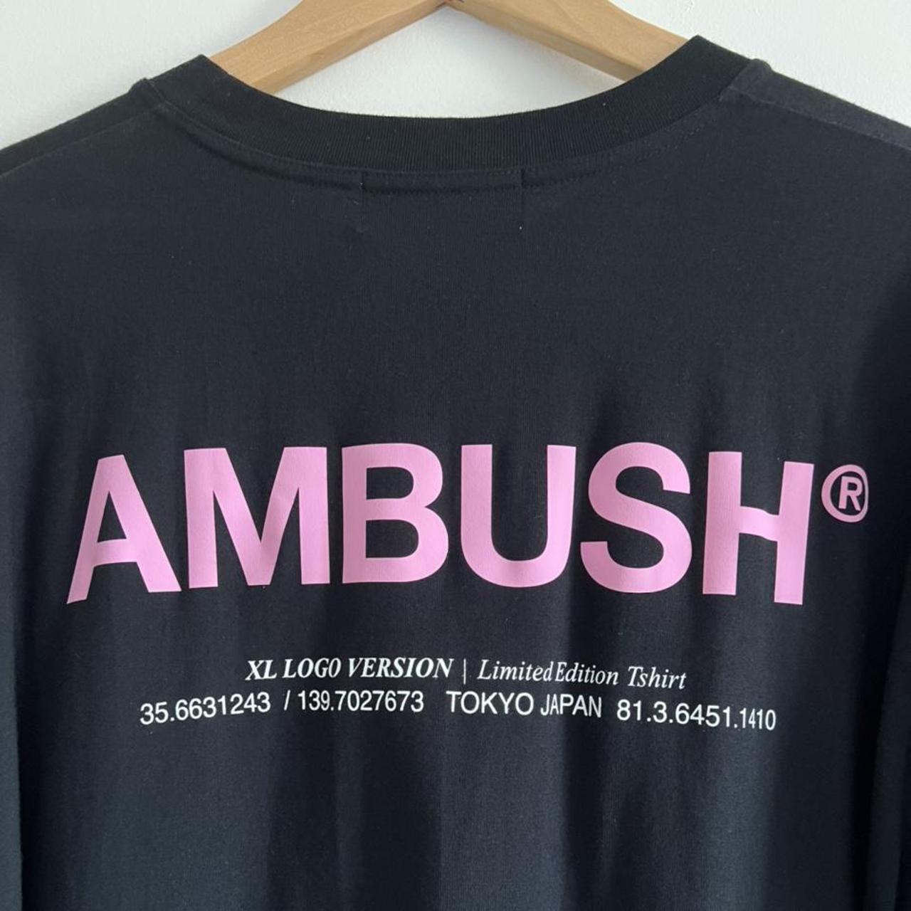 SALE【 AMBUSH】ベーシックTシャツ 刺繍ロゴ AMBUSH logo-print organic-cotton T-shirt | Black | FARFETCH JO