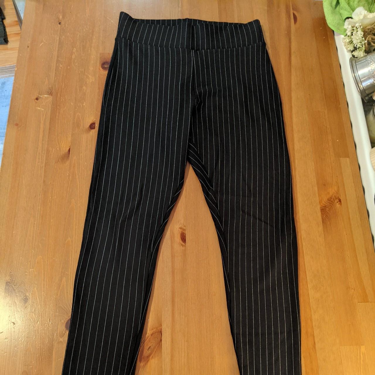 New look size 10 pinstripe leggings. Really thick... - Depop