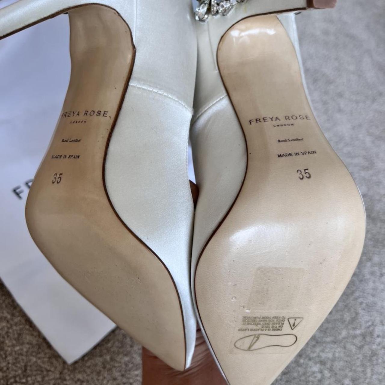 Stunning Freya Rose London “Lottie” style bridal... - Depop Stunning Freya Rose London “Lottie” style bridal... - Depop