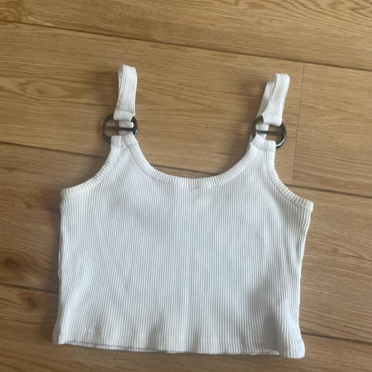 Cute white crop top from TopShop with tortoise style... - Depop
