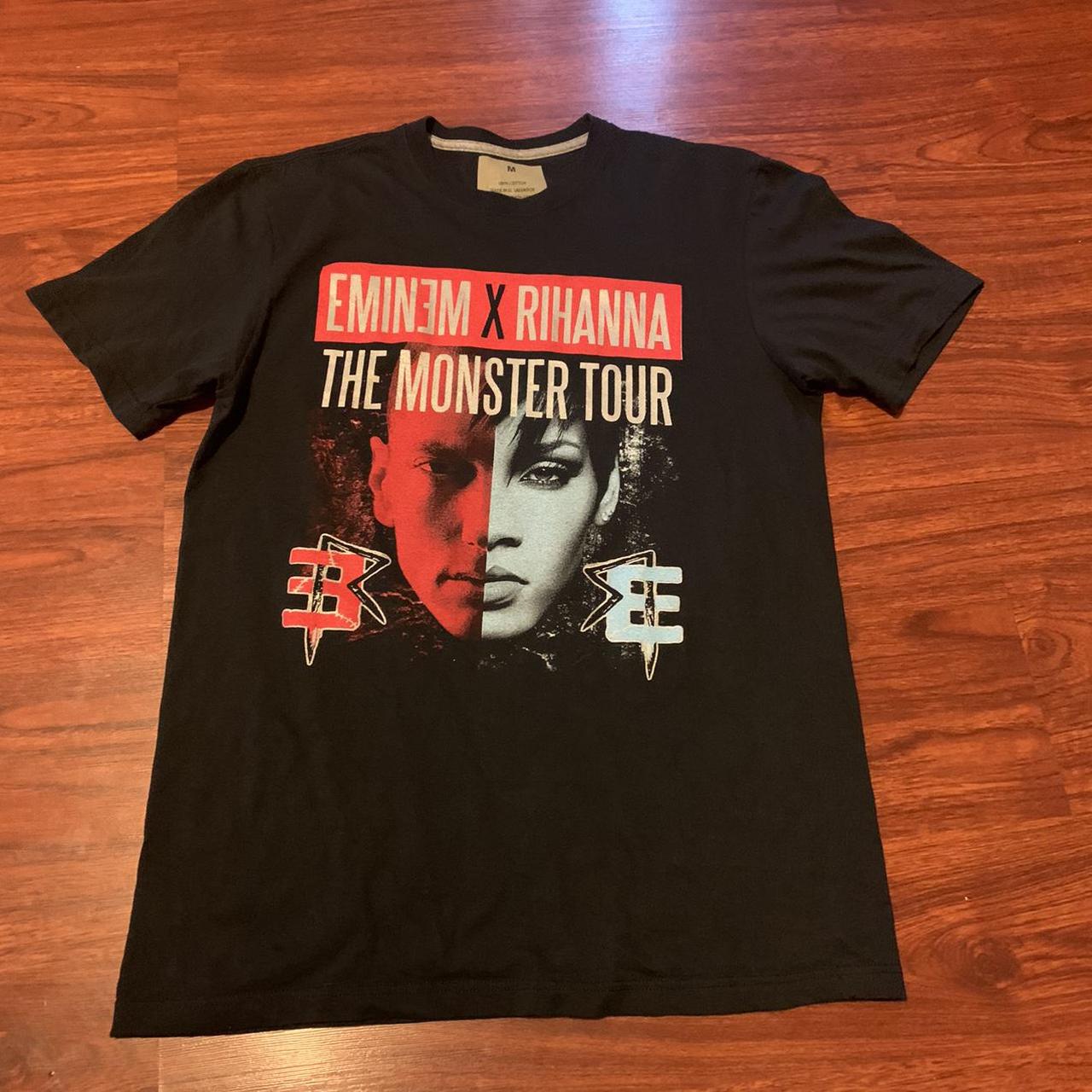 Product Image 1 - 2000s Eminem and Rihanna tshirt