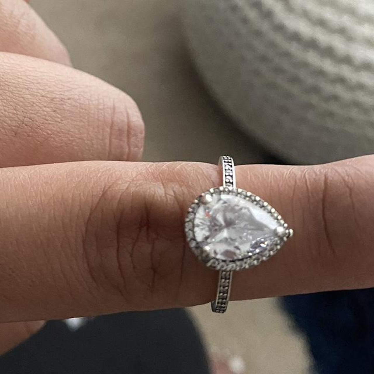 Teardrop diamond ring on sale pandora