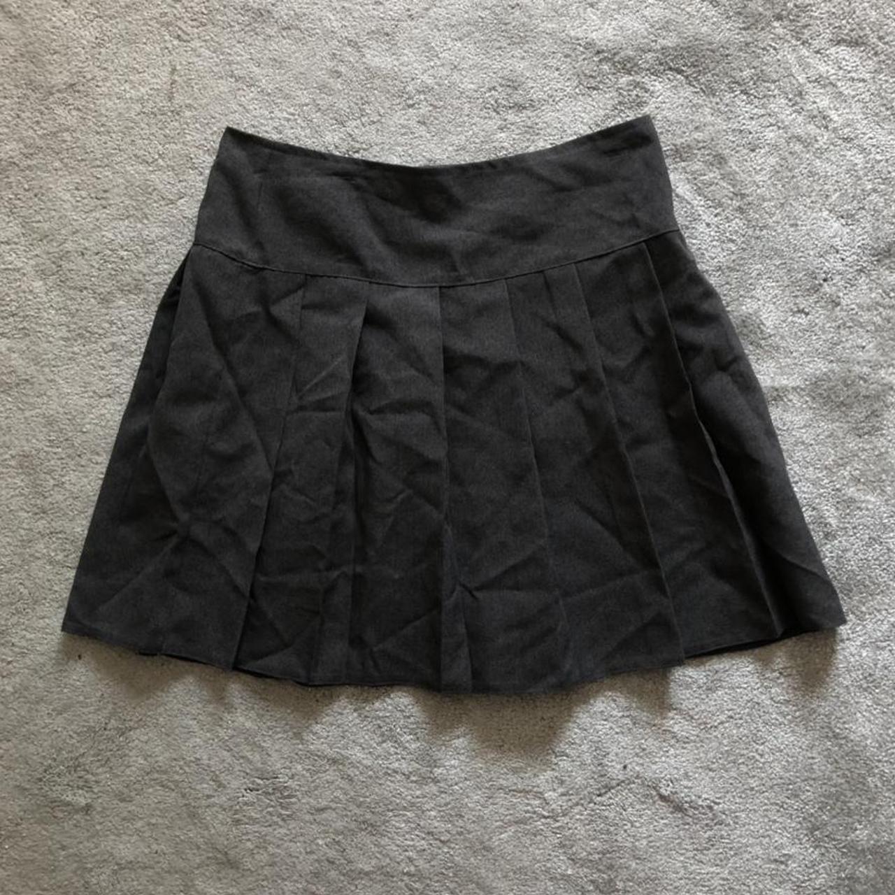 Grey pleated school skirt New tags Waist is 30... - Depop