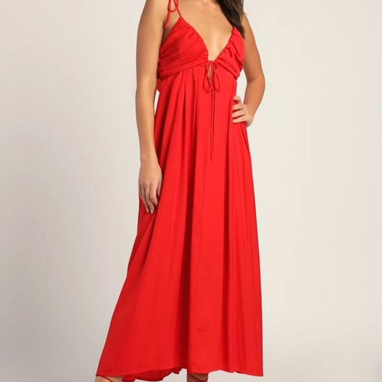 LULUs red maxi dress Size L Brand new with tags!!... - Depop