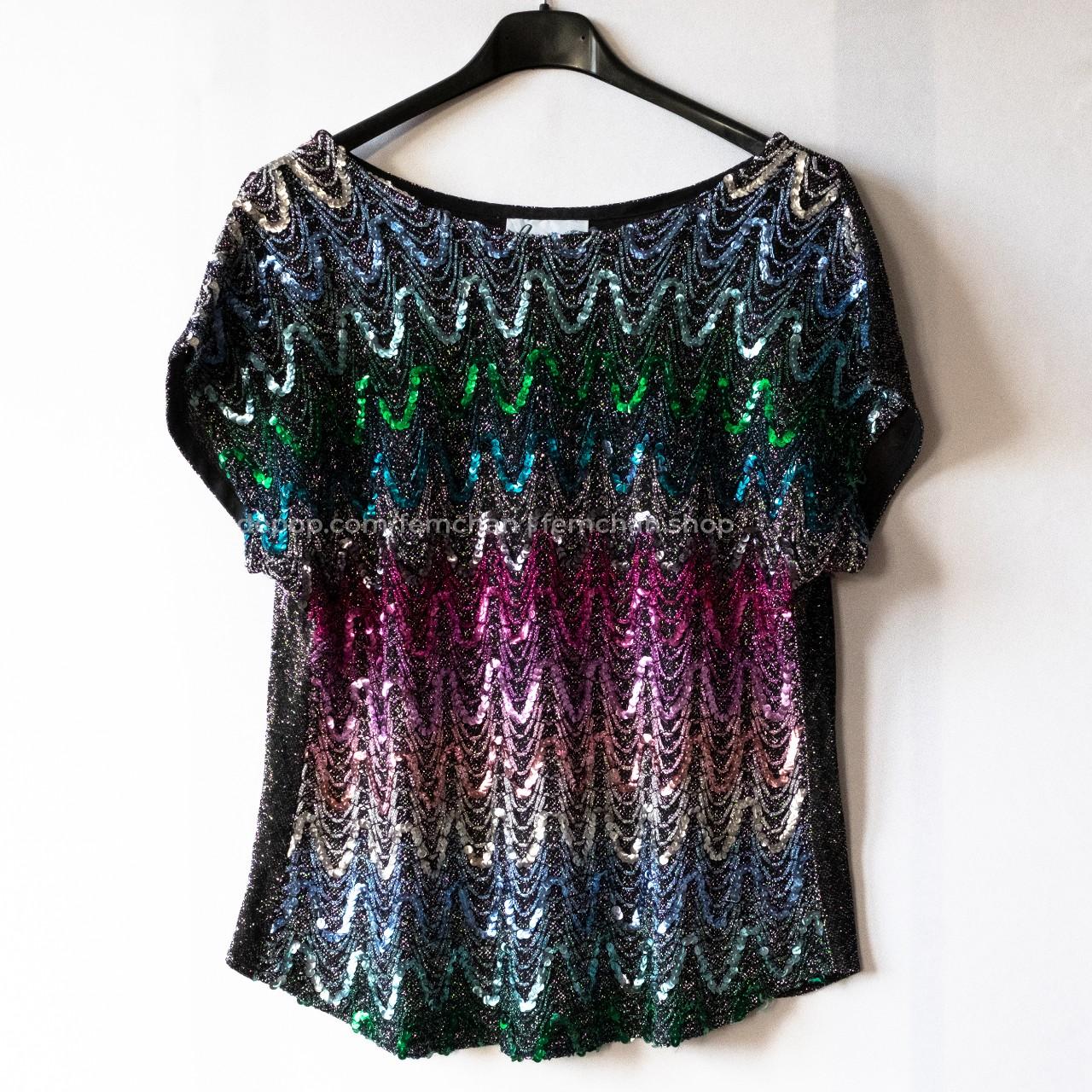Multi-coloured sequin knit top w/ full wave pattern... - Depop