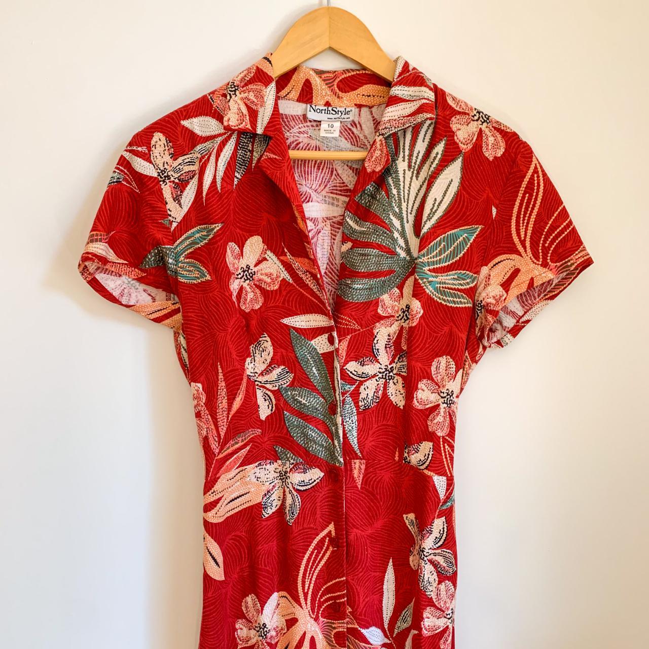 Vintage Havana Women's Red and Green Dress Depop