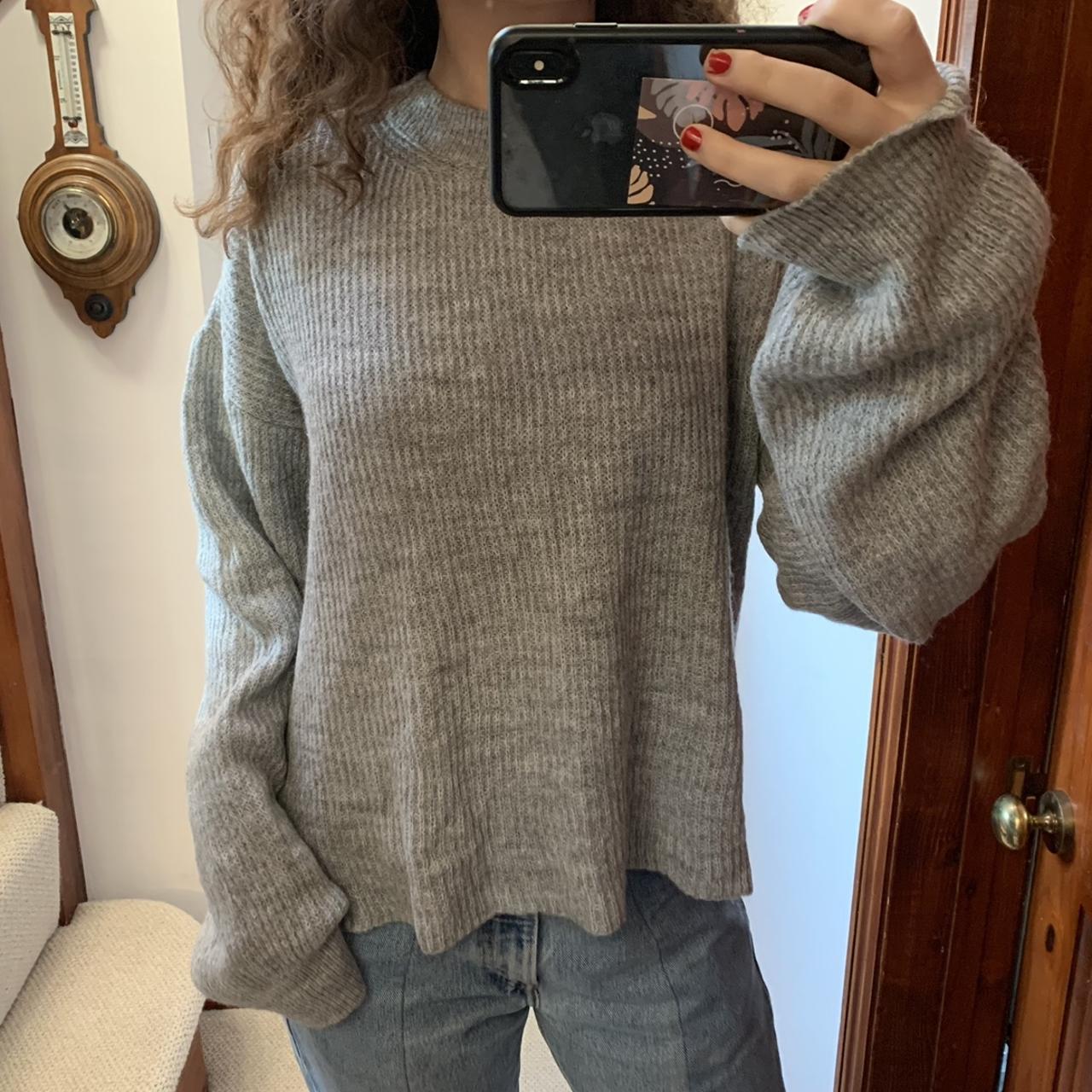 Urban Outfitters grey knit ribbed jumper FREE... - Depop