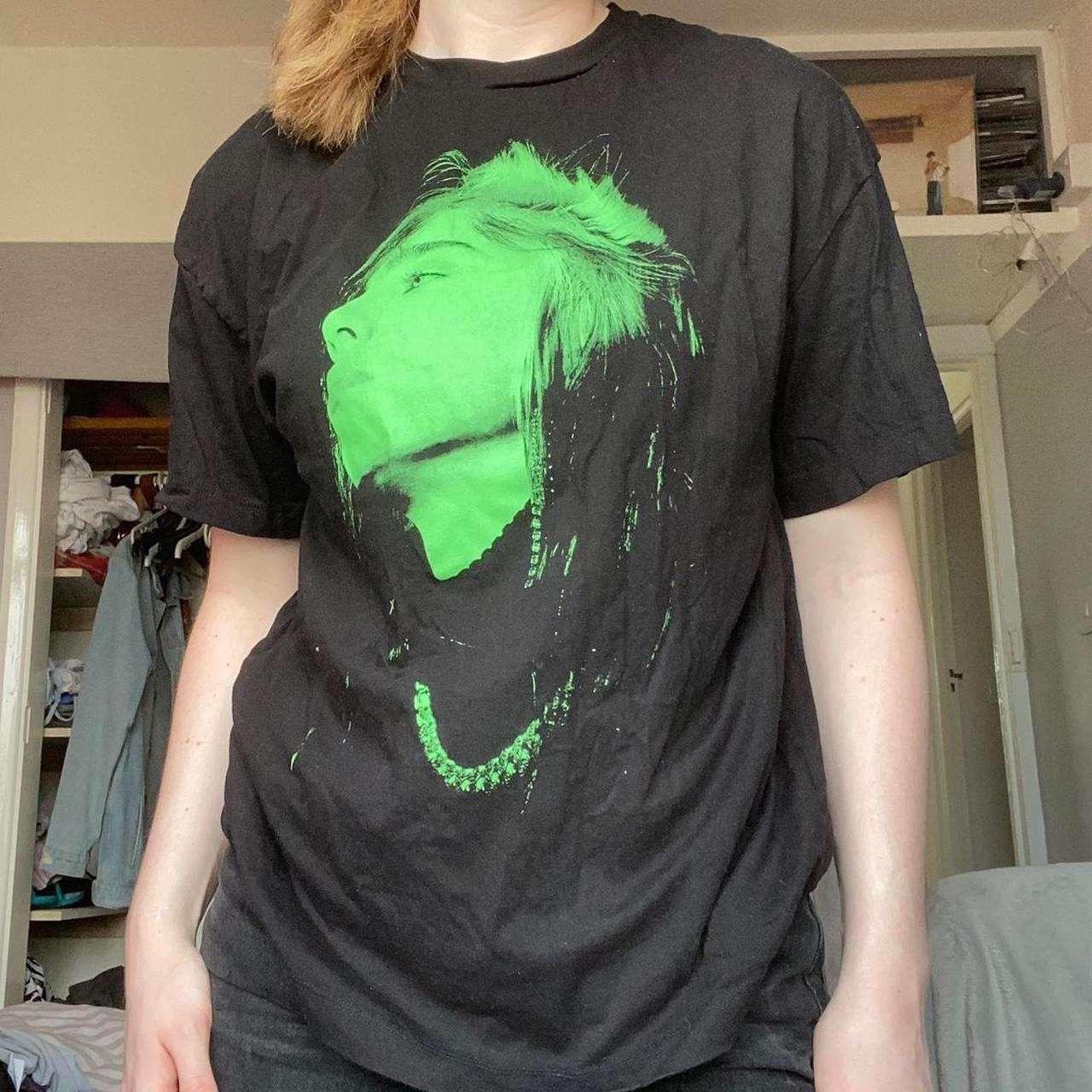 Women's Black and Green T-shirt | Depop