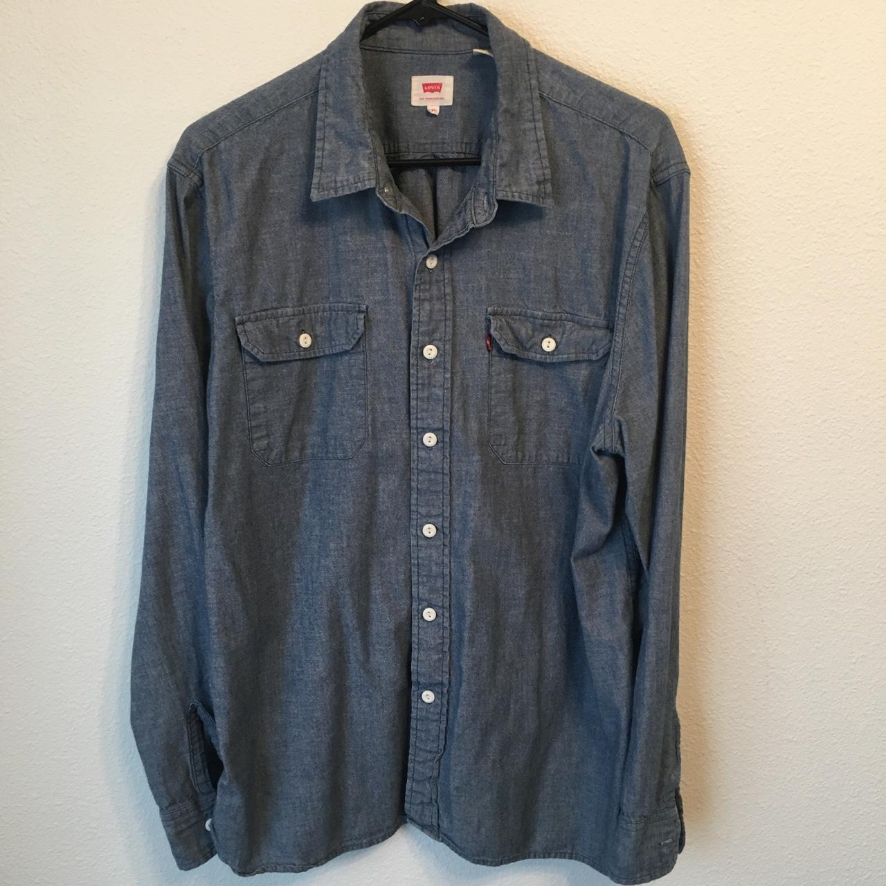 Super nice XL Levi’s button down shirt in good... - Depop