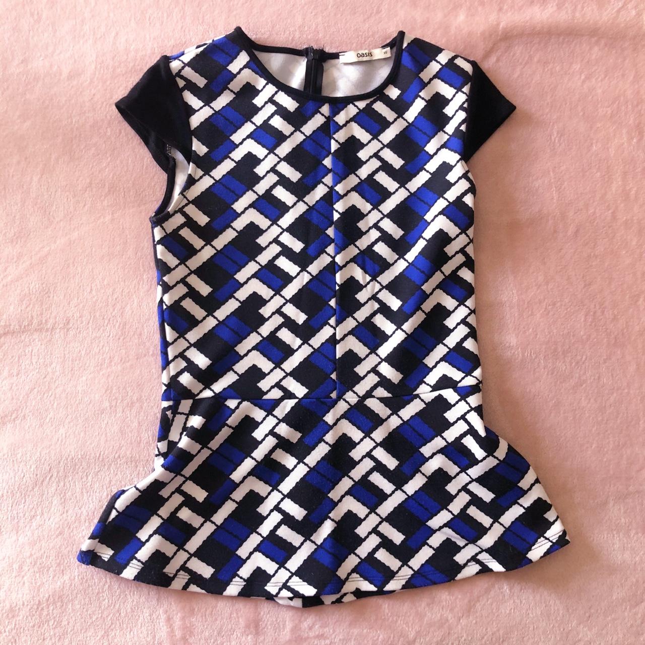 Oasis Women's Blue and Black Blouse