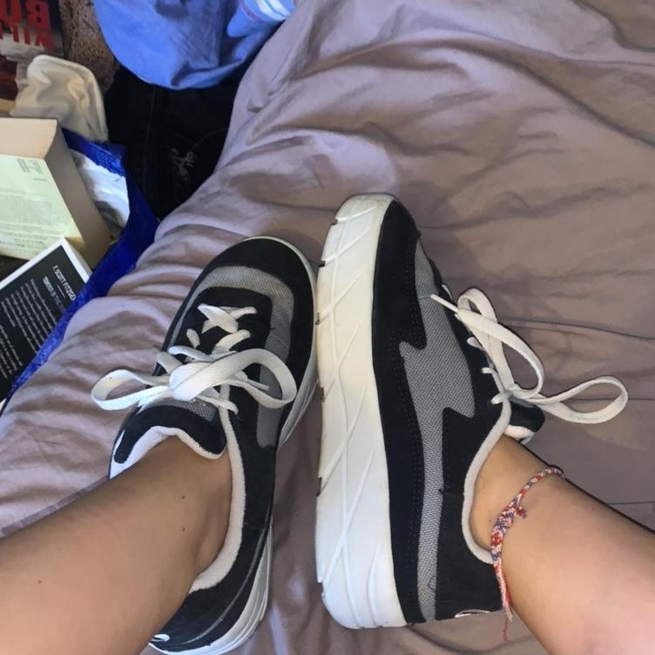airwalk skate trainers