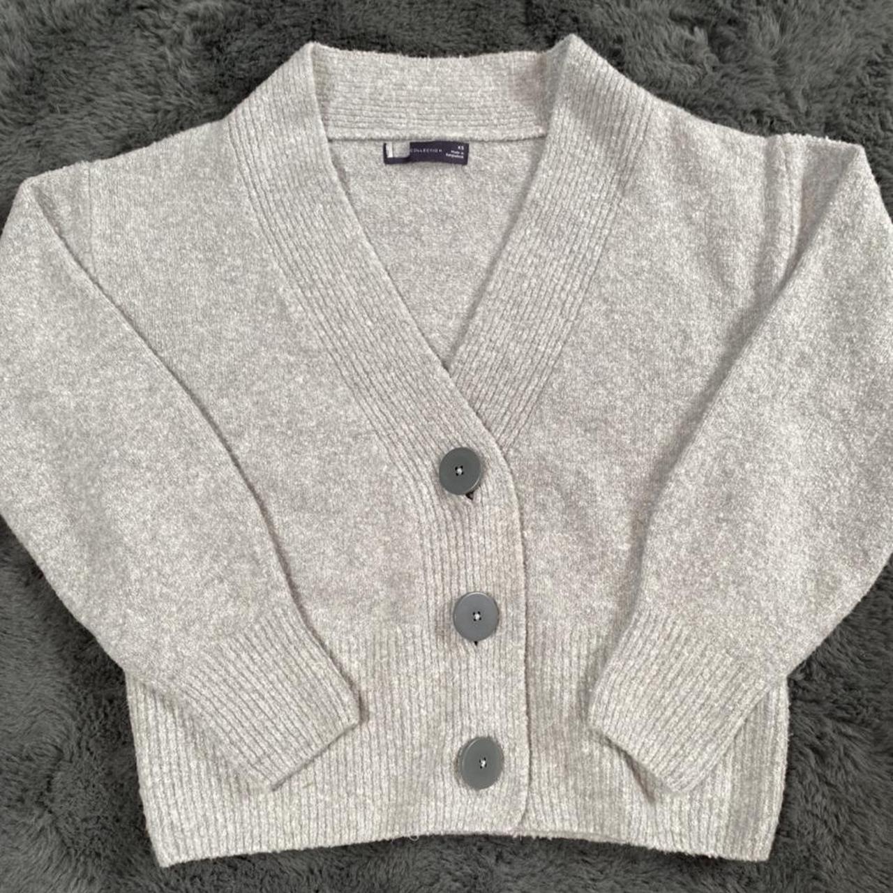 M&S super soft grey cardigan XS. Brand new never worn. Depop