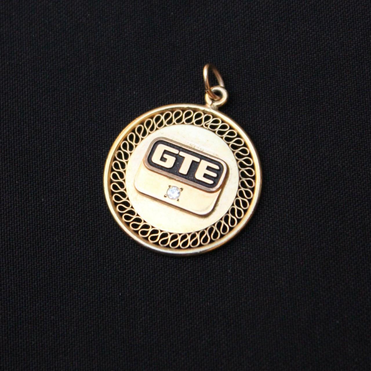 Vintage GTE 10K GF Emblem -Vintage Employee Award -... - Depop