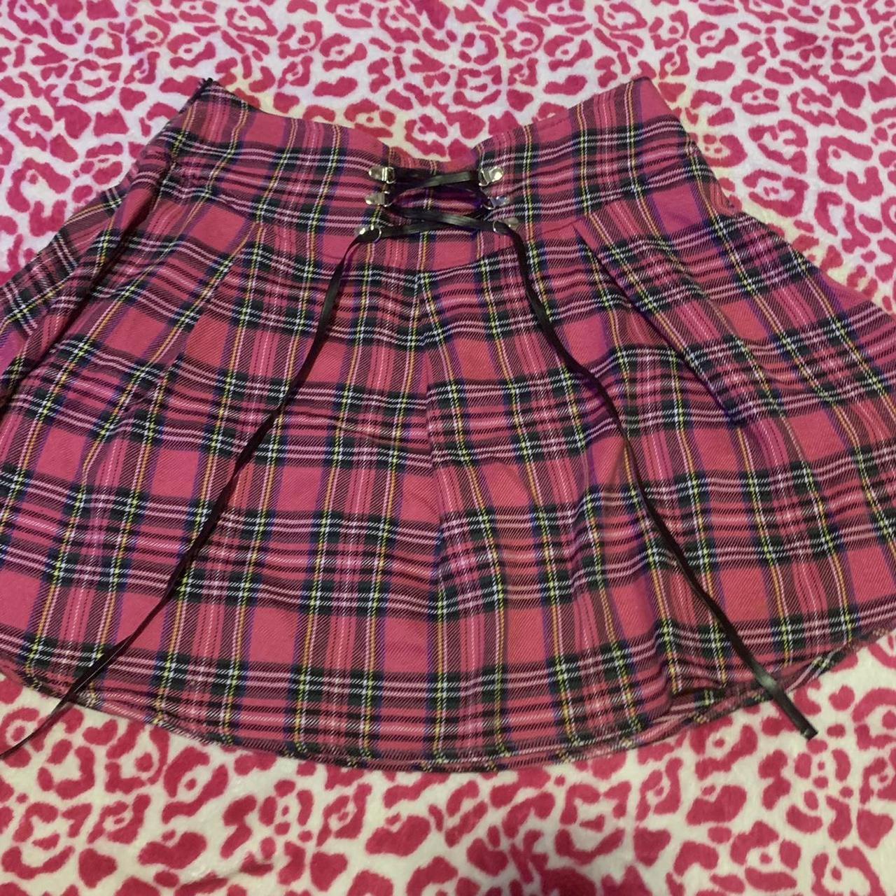 SHEIN Women's Pink and Black Skirt | Depop