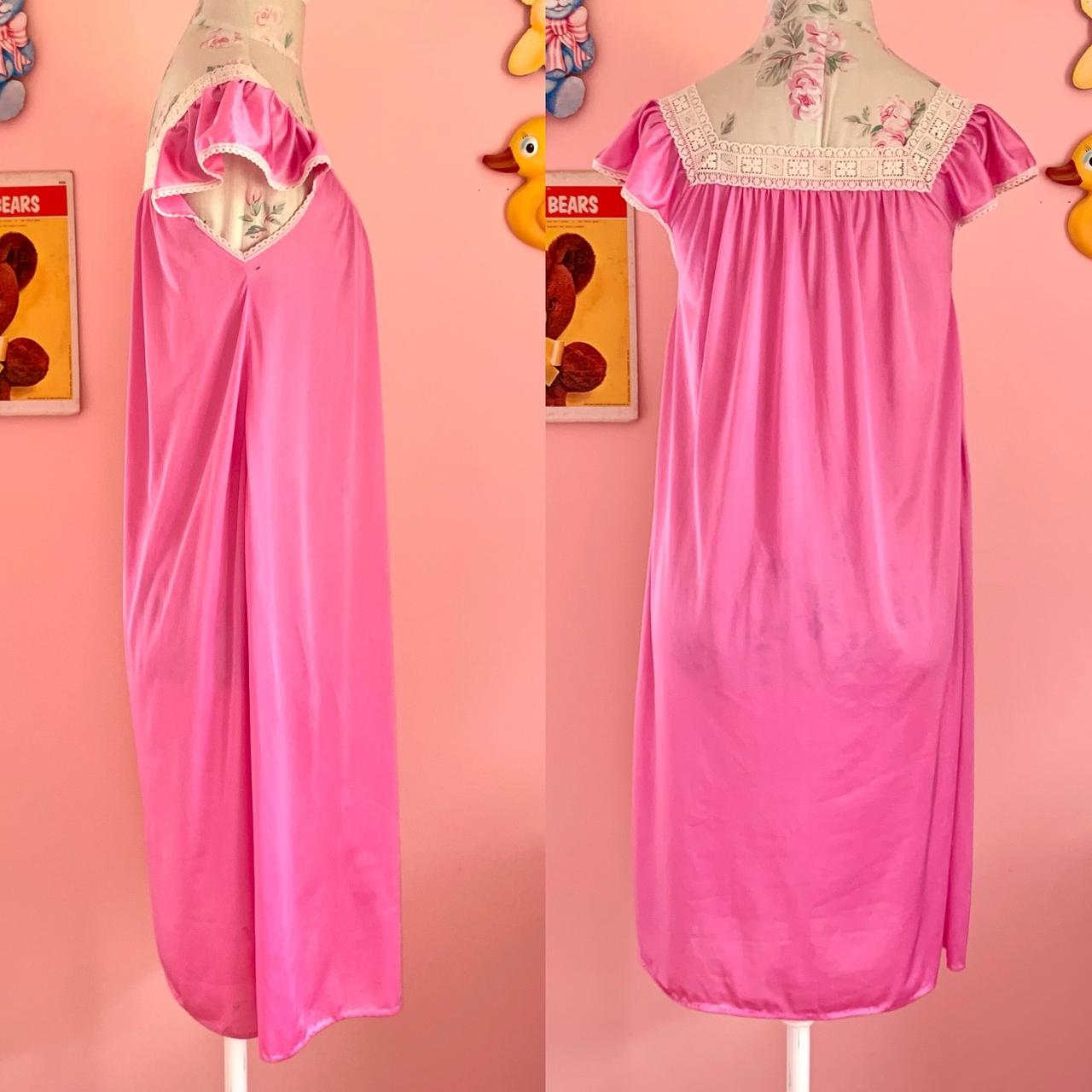 Women's Pink and Green Robe Depop