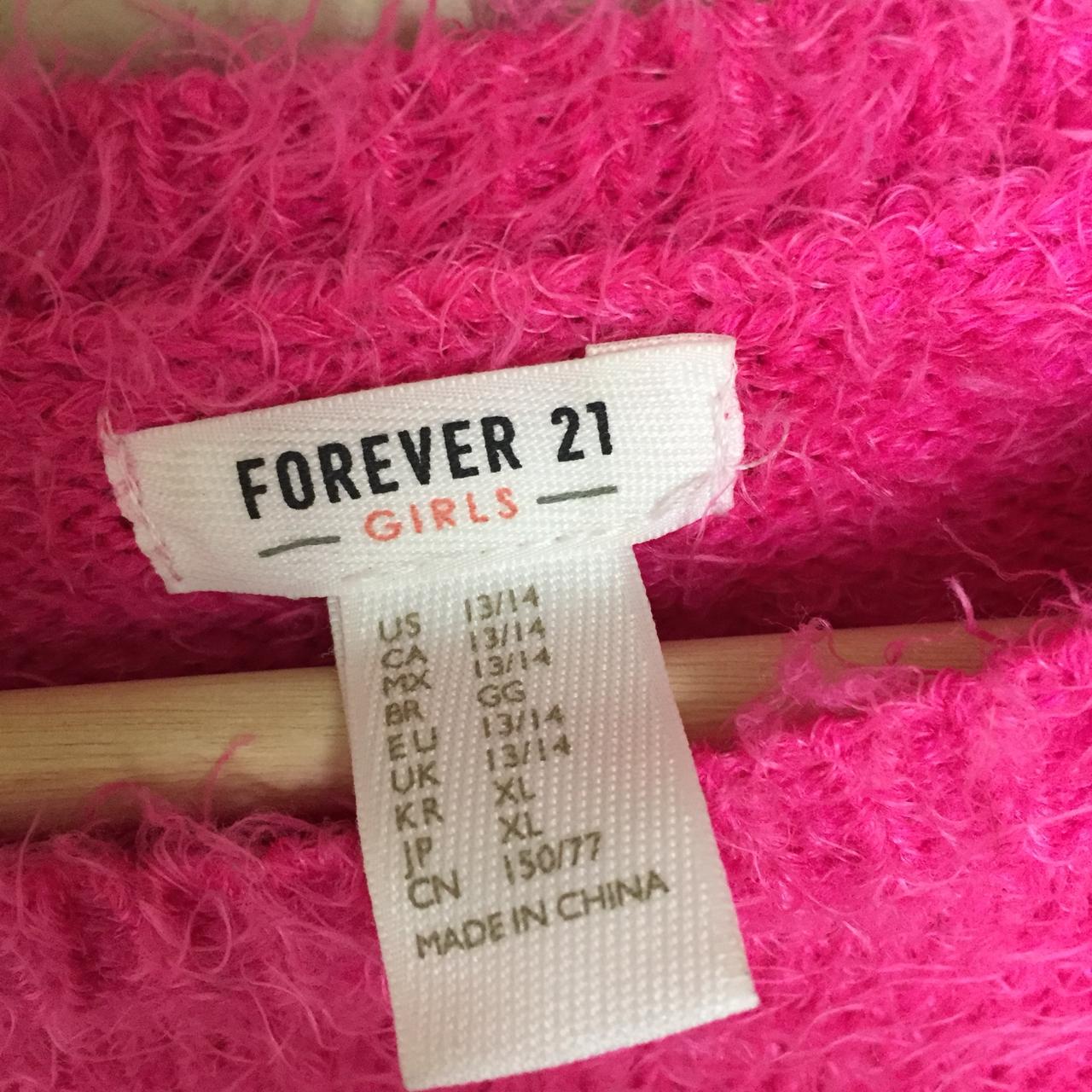 Forever 21 outlet fuzzy pink sweater