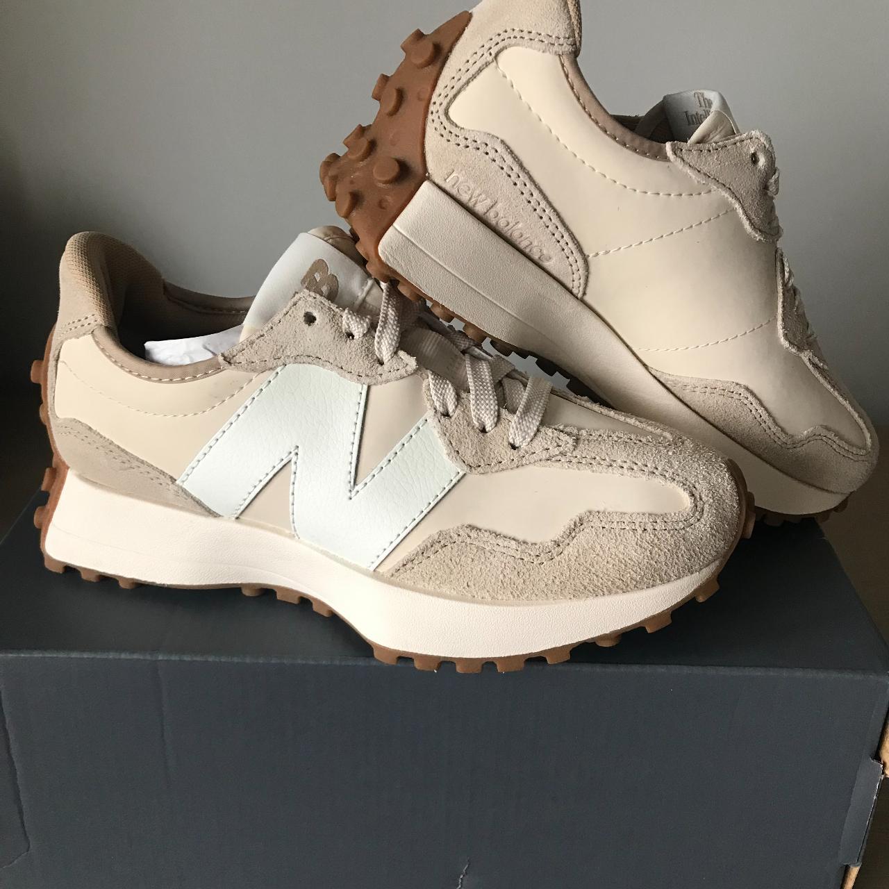 new balance 327 taupe