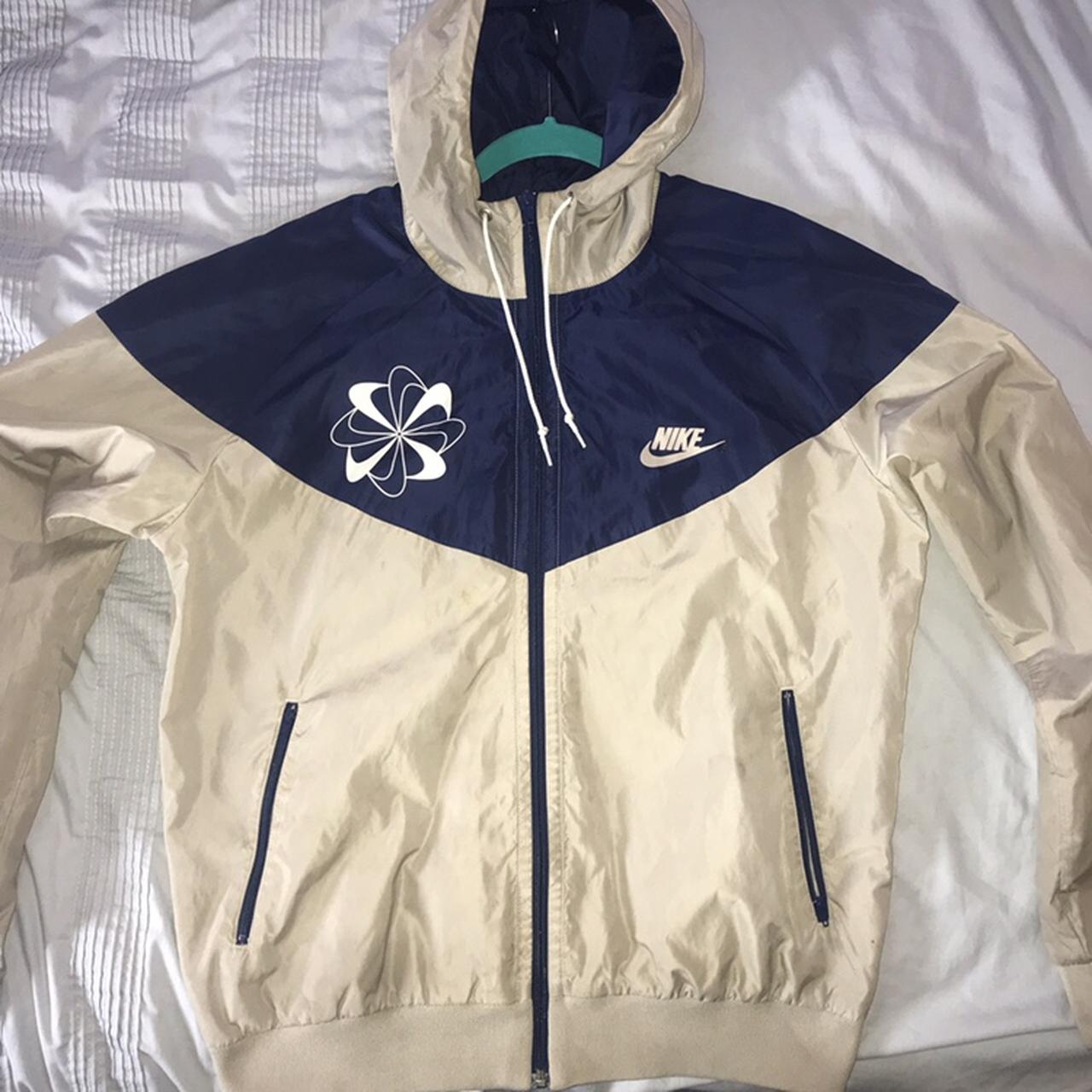 Hollister windrunner sale