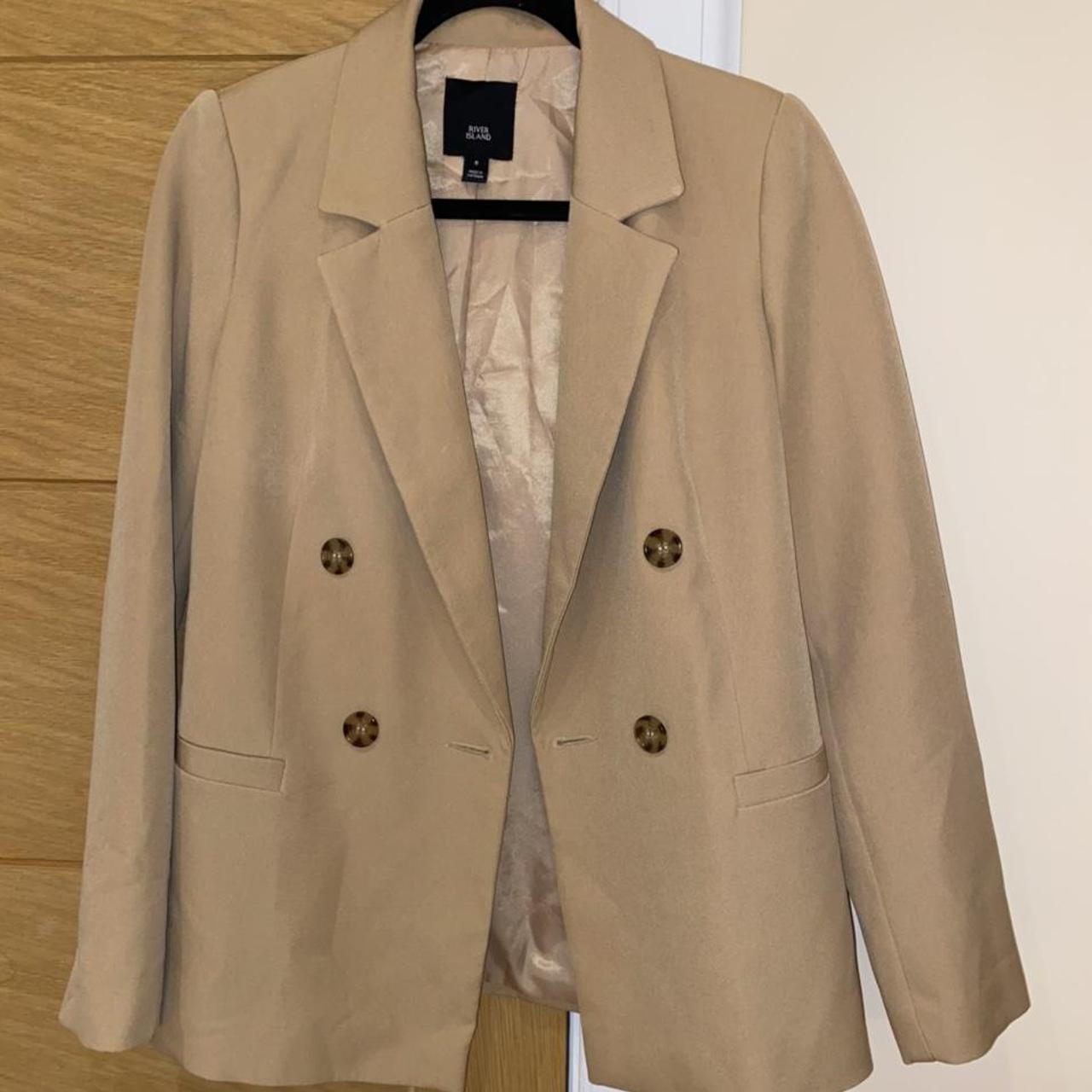 Camel river island blazer size 8. Worn once so