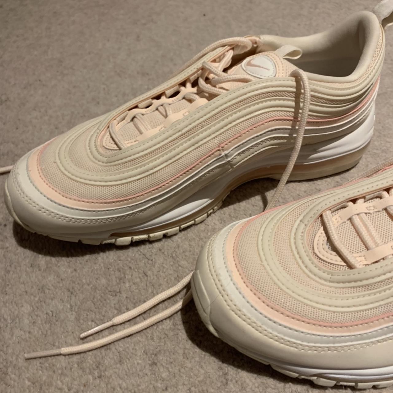 Nike store 97 guava