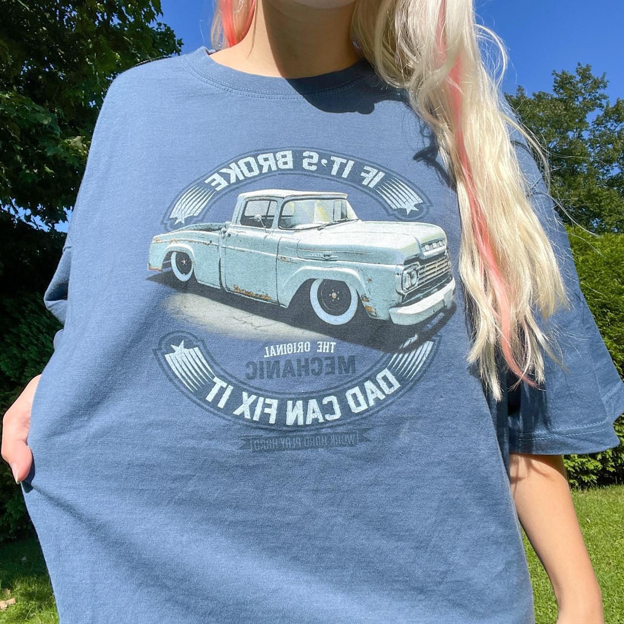 Product Image 3 - Vintage classic car graphic T-shirt🤎

Navy