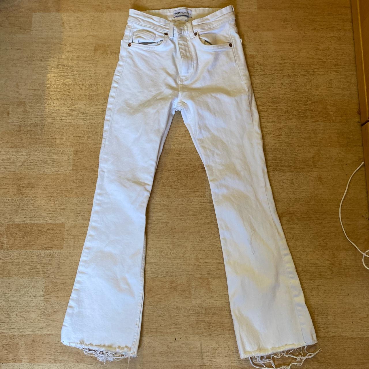 Zara Women's White Jeans | Depop