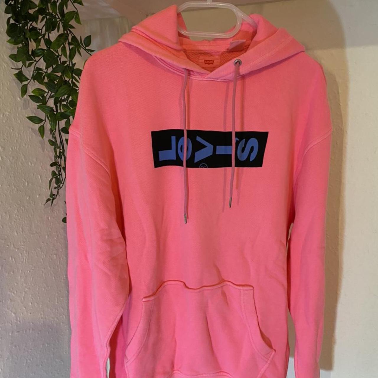 pink levi jumper