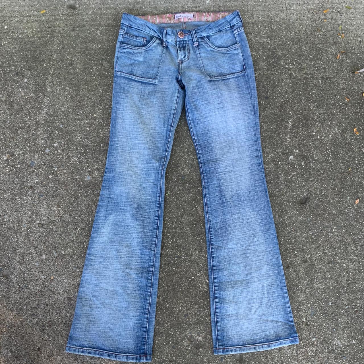 Y2K Low Rise Light Wash Straight leg jeans A staple... - Depop