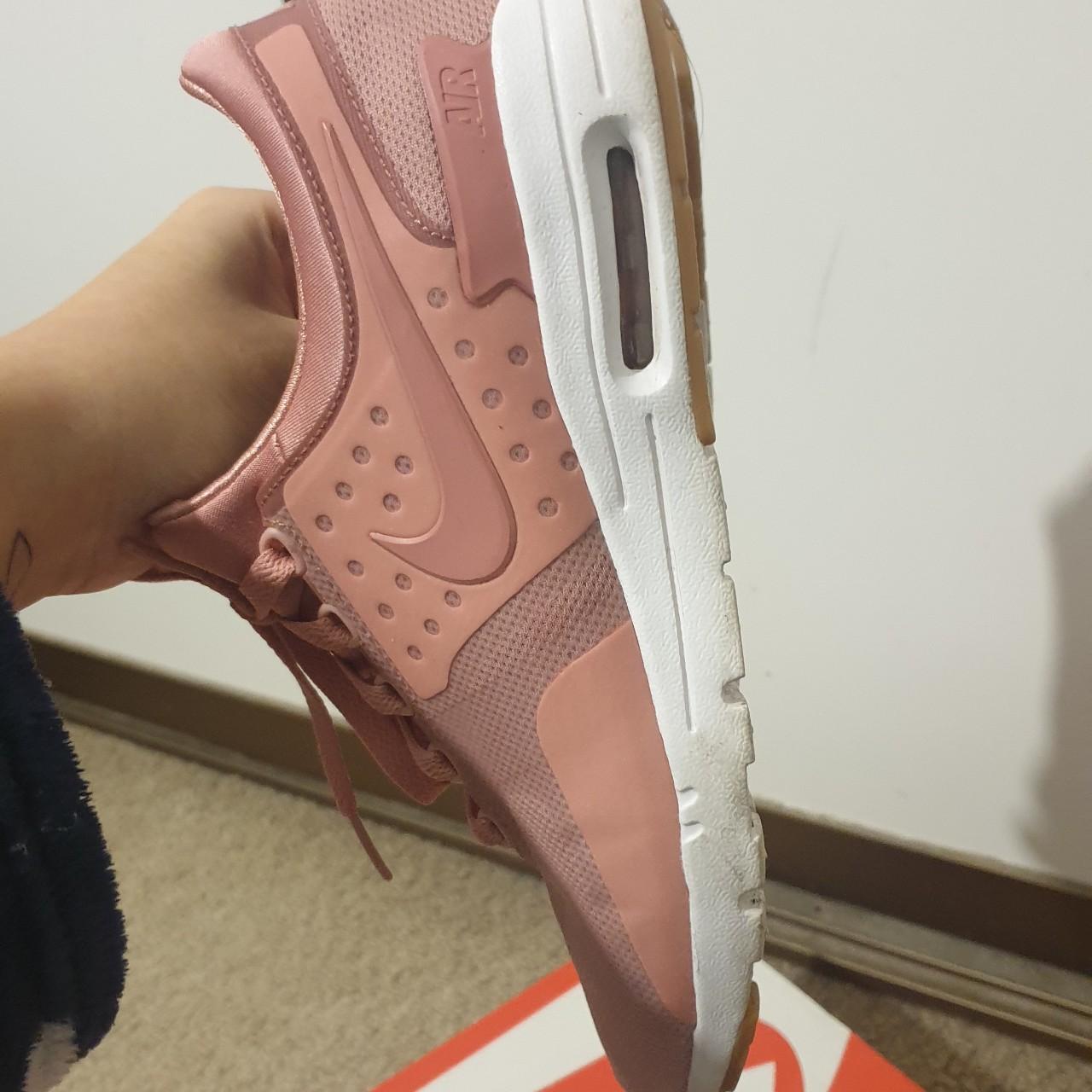 Air max zero top rose