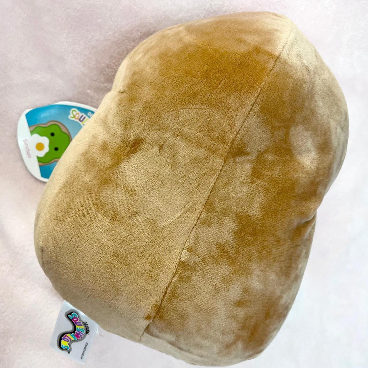 sinclair the squishmallow