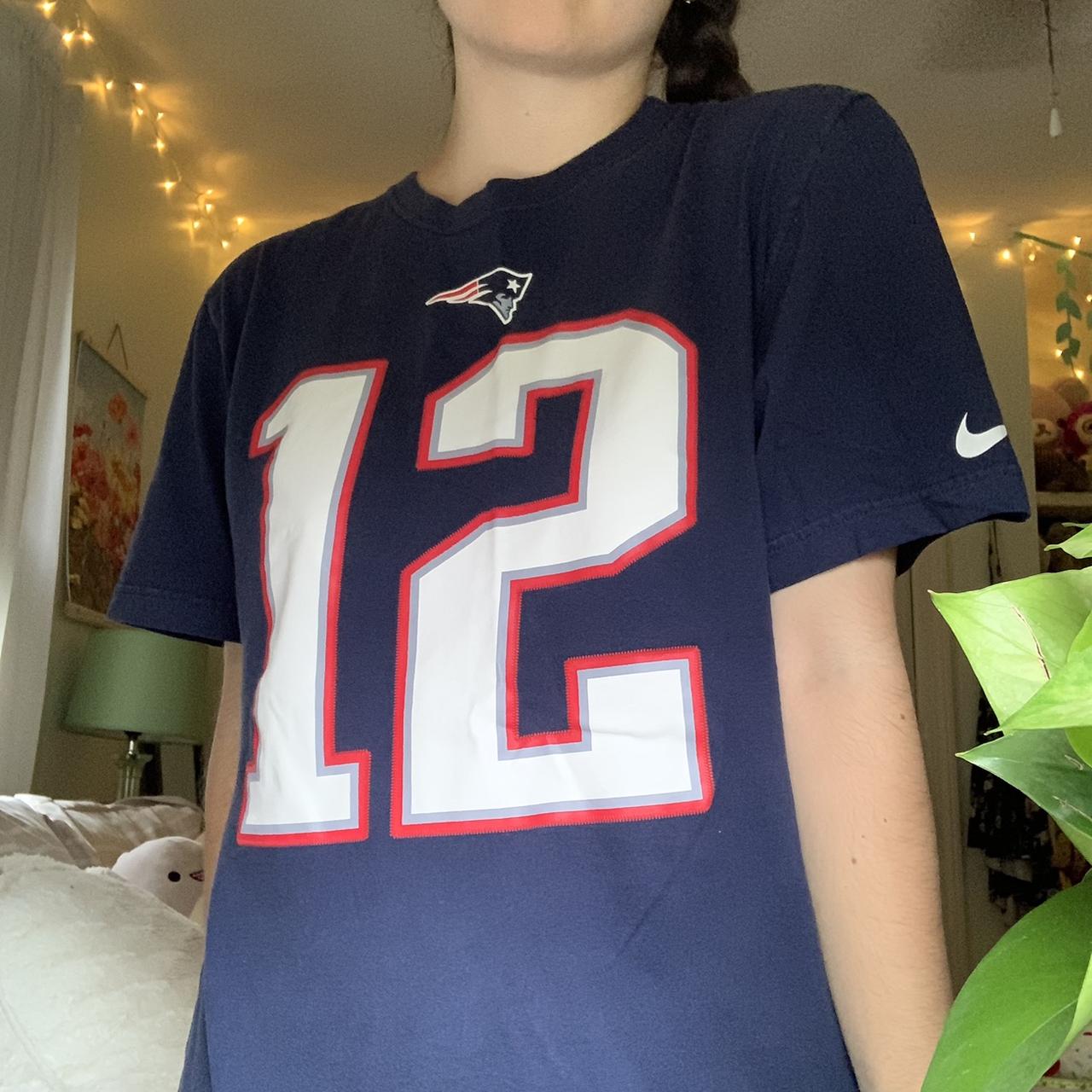 Tom Brady Patriots tee shirt I am 5'3”, 29” waist, - Depop