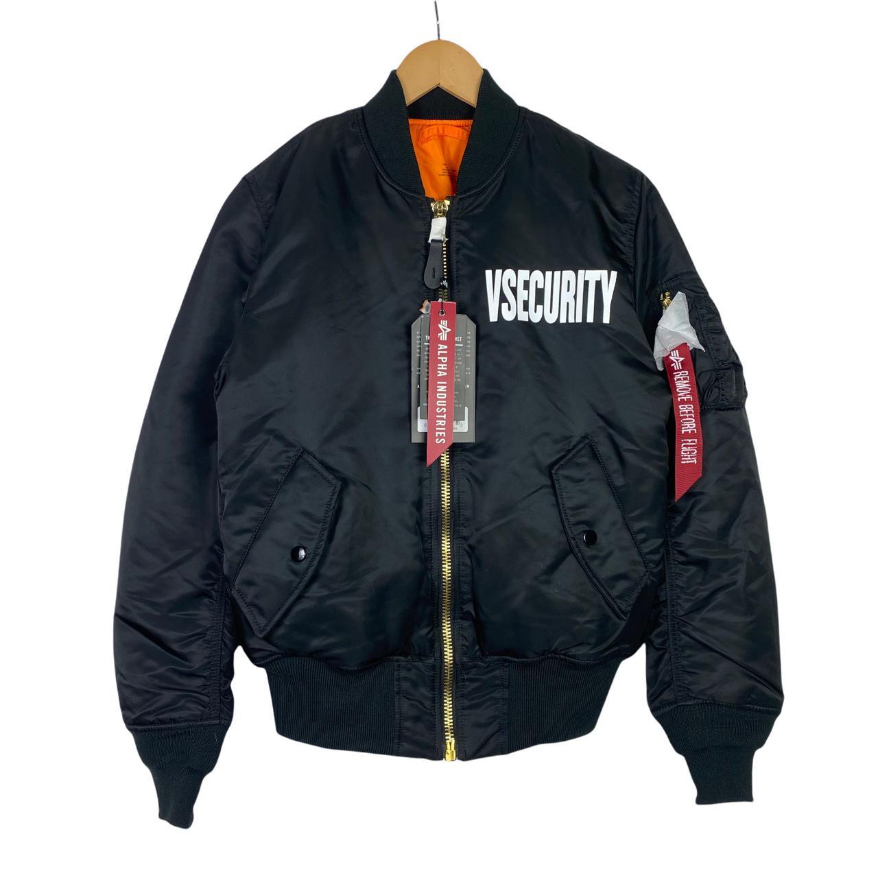 🧛🏻‍♂️🧛🏻‍♂️🧛🏻‍♂️ Brand New w/ Tags