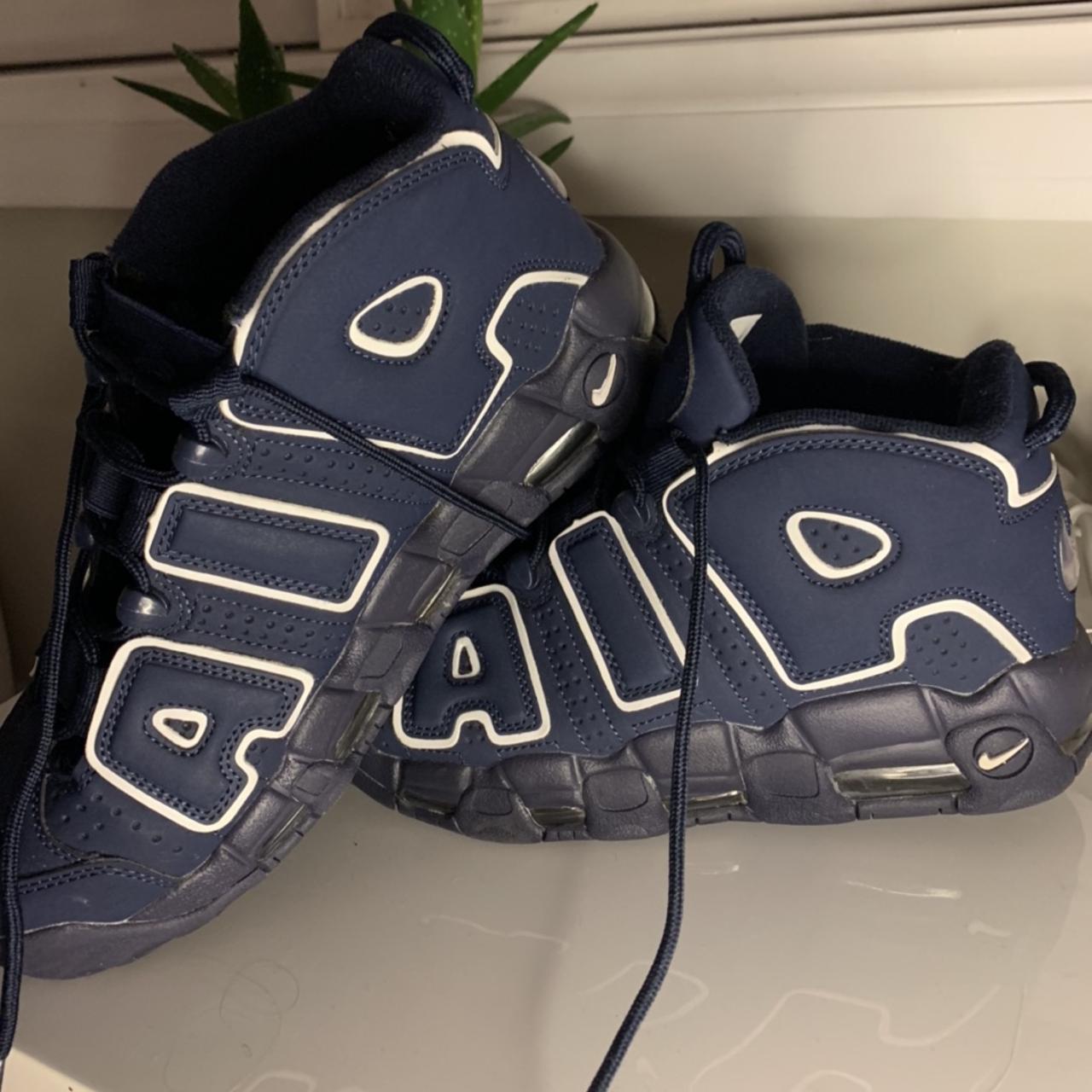nike air uptempo navy blue