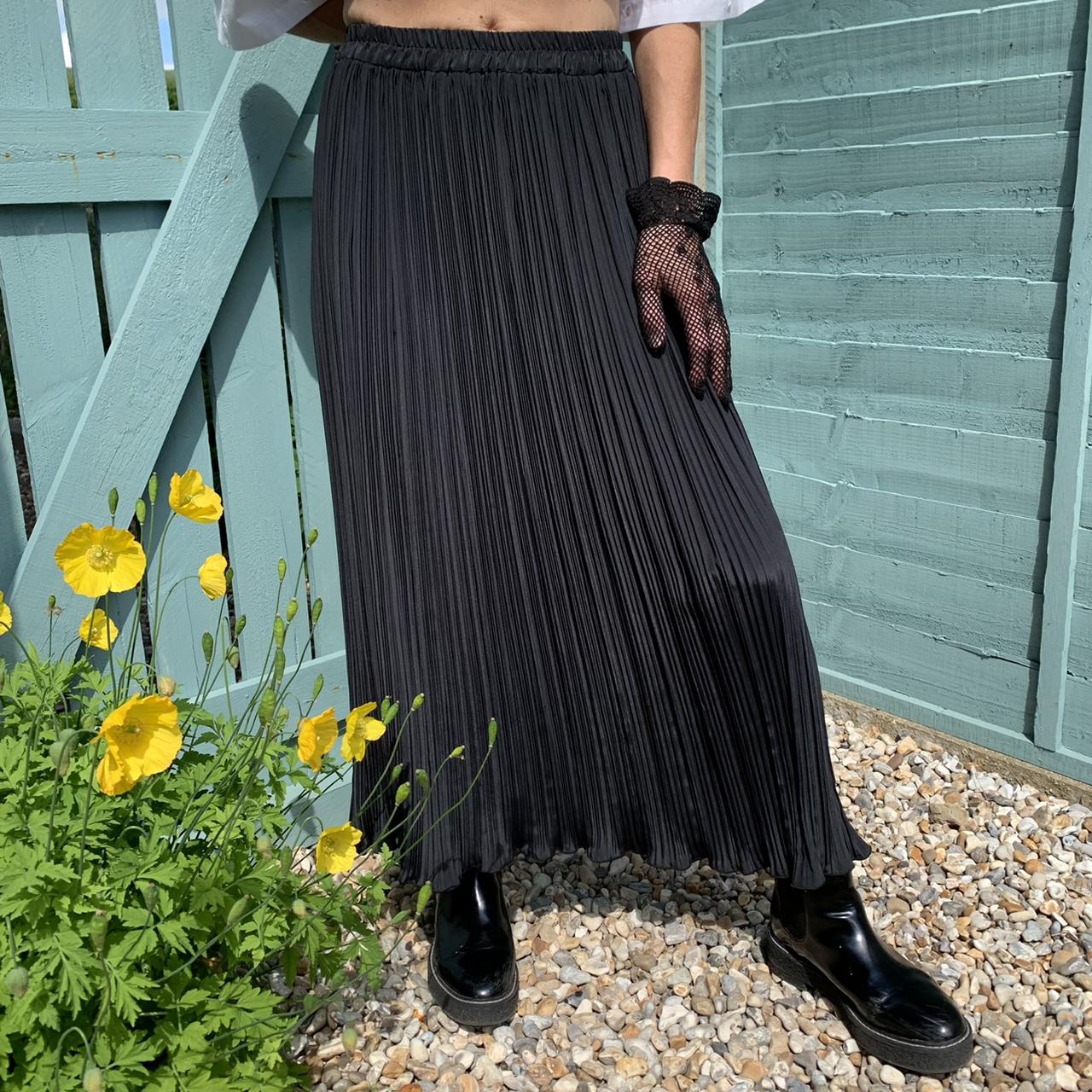 Women's Black Skirt