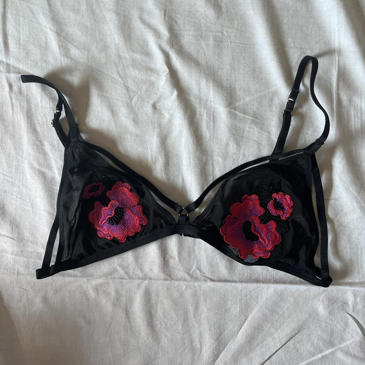 Women's Bra | Depop