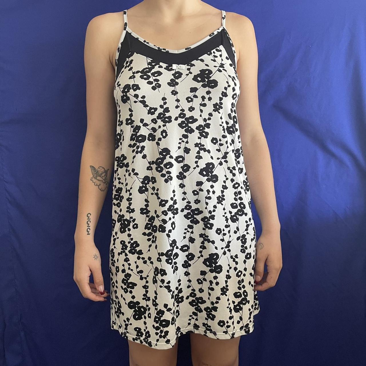 Linea Donatella Women's Black and White Dress (2)