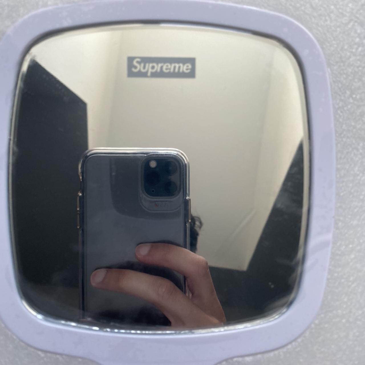 Supreme logo selling hand mirror