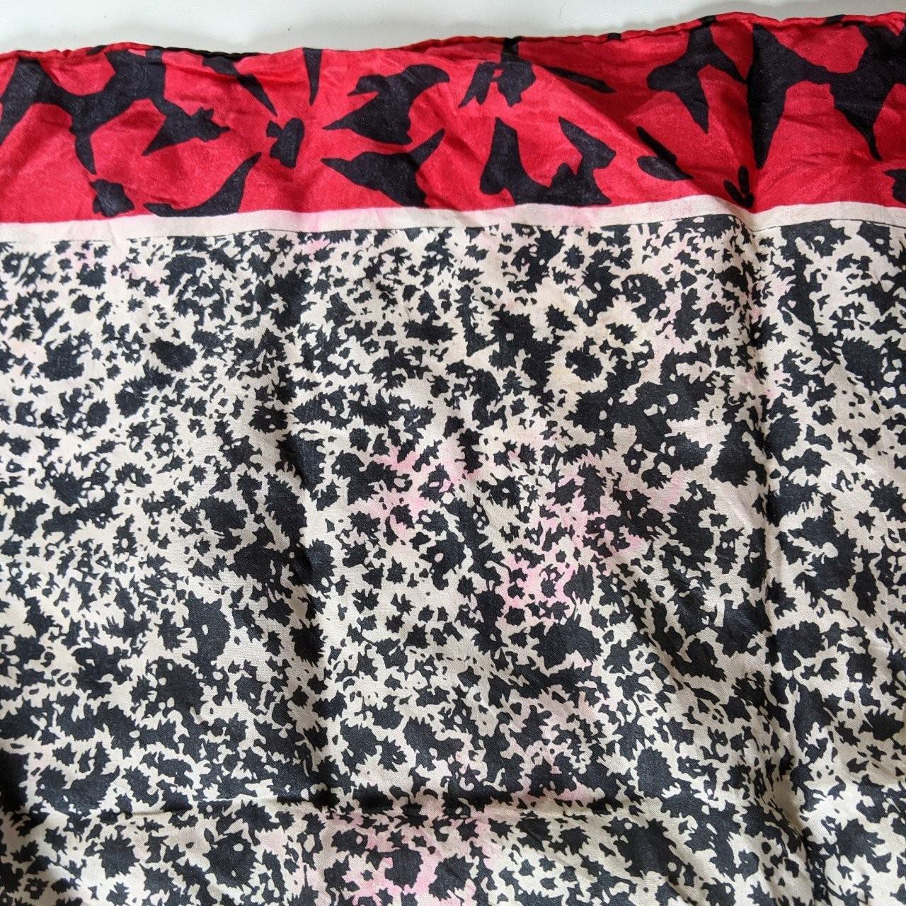 Women's Red and Black Scarf-wraps (4)