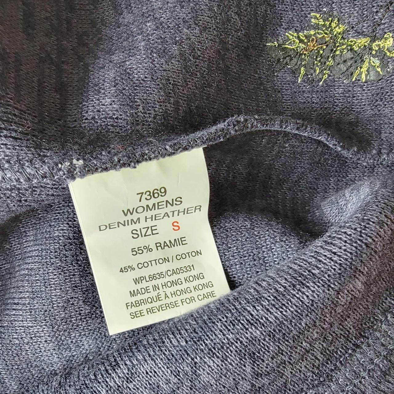 Product Image 4 - Dark Blue Grey Vest

Winter motif