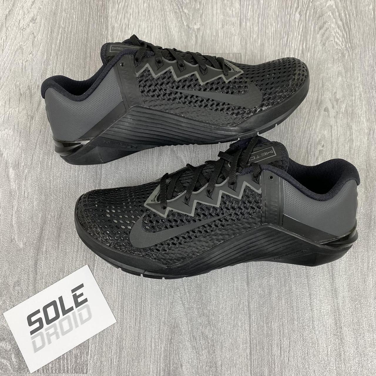 nike metcon 6 triple black