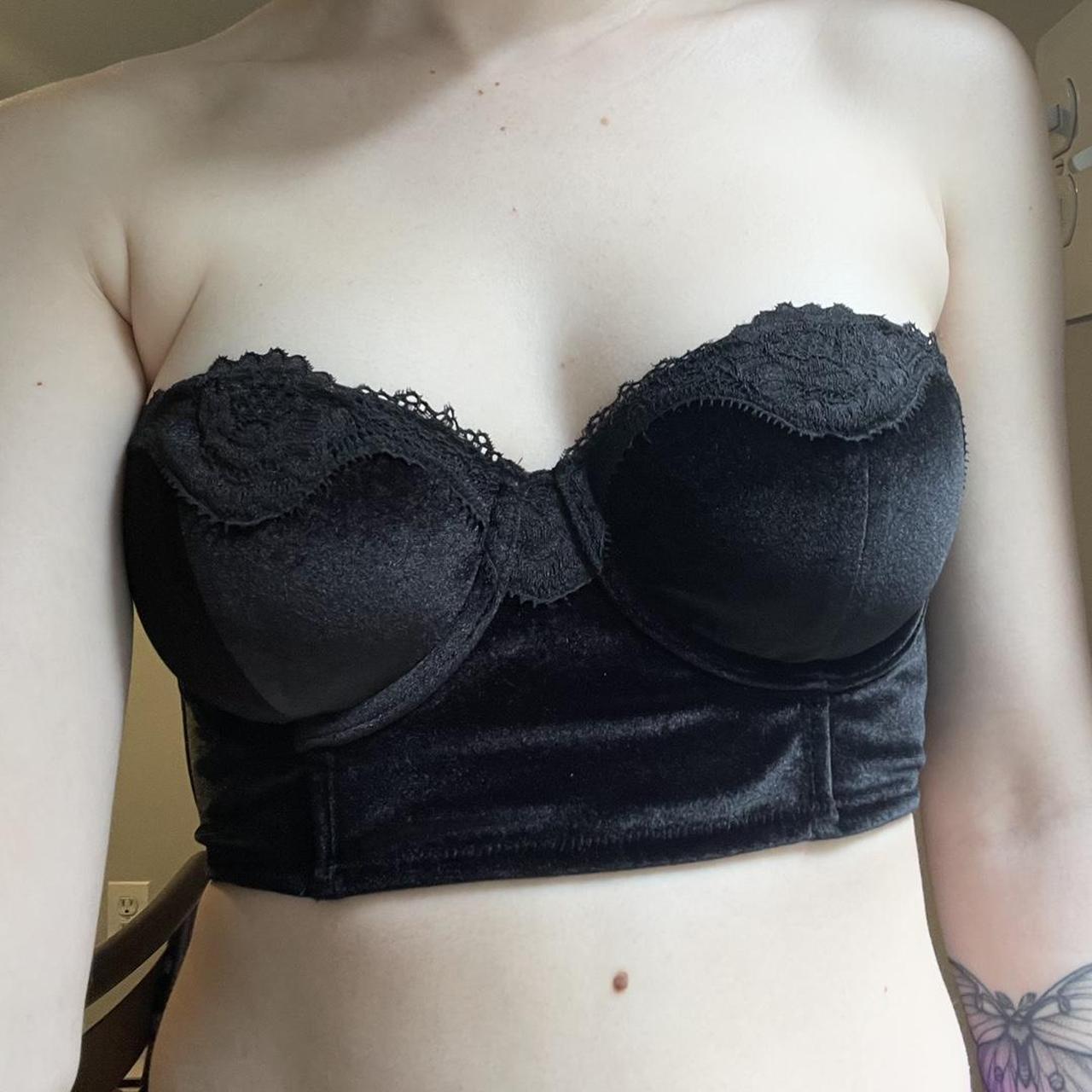 Designer mermaid bra Sz 32c Made with real hand - Depop