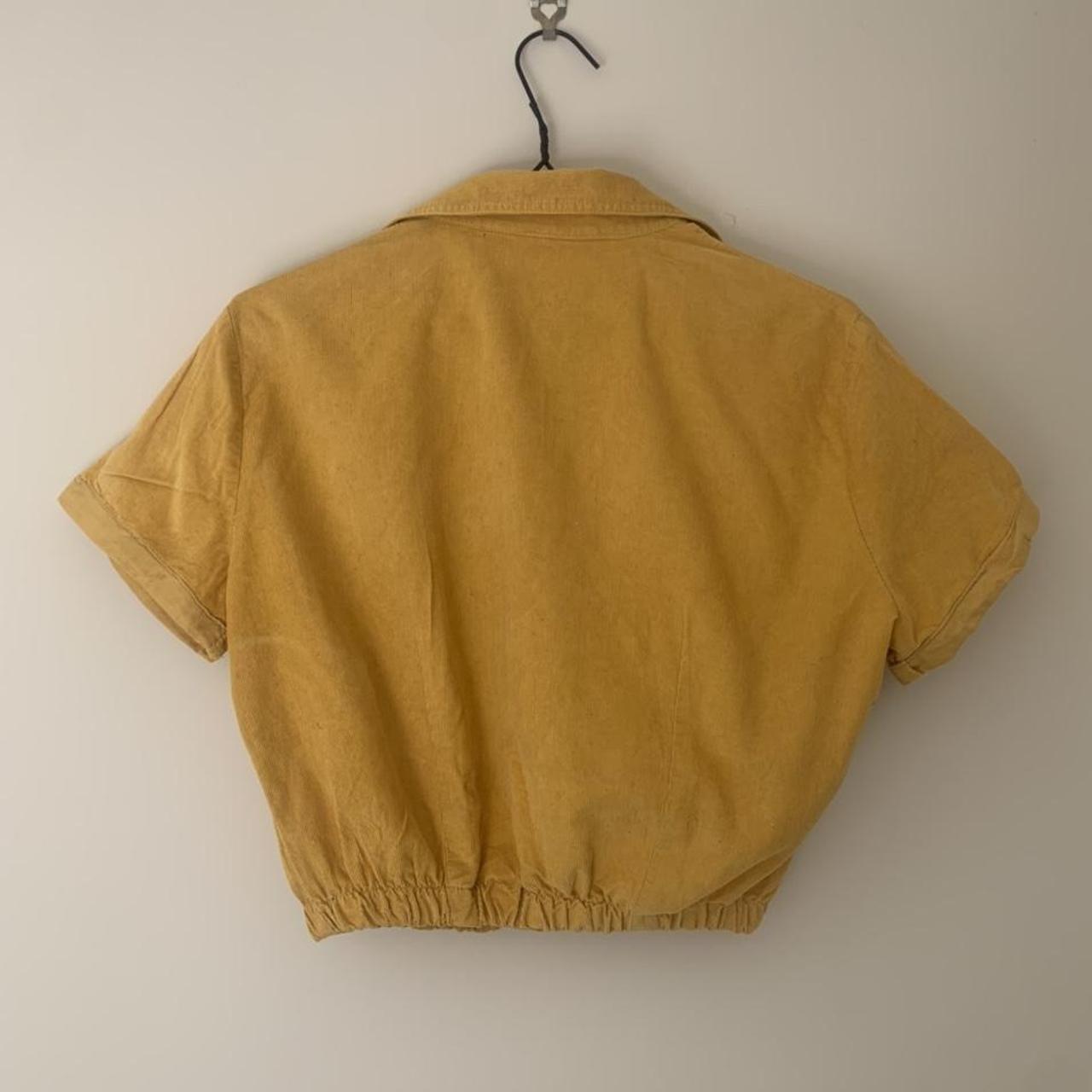 Women's Yellow and Gold Croptop Depop