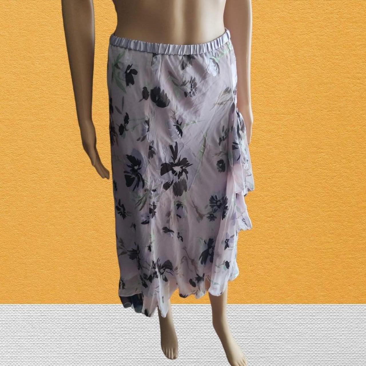 Jacques vert beautiful floral midi skirt Size UK... - Depop