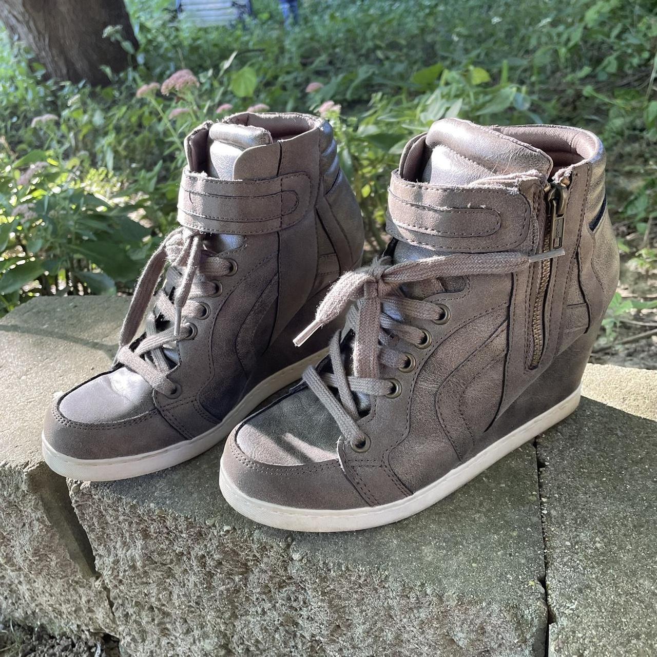 Y2K Classic Wedge Sneakers ☽ * ˚･ﾟ *･ﾟ⋆ ⋆ I used to... - Depop