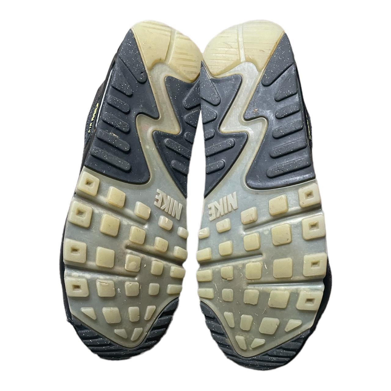 airmax 90 spider web