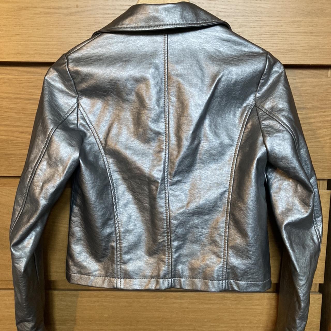 Forever 21 Women's Silver Jacket | Depop