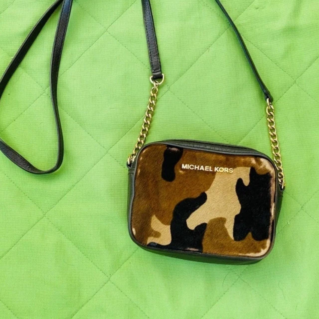 Michael kors camo 2025 crossbody bag